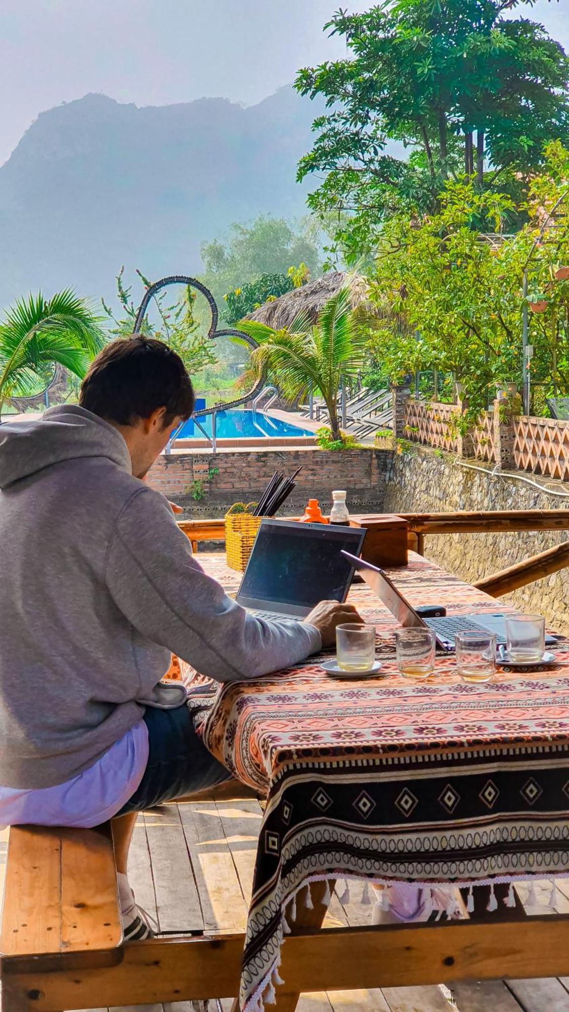 Trang An Quynh Trang Happy Homestay & Garden ニンビン エクステリア 写真