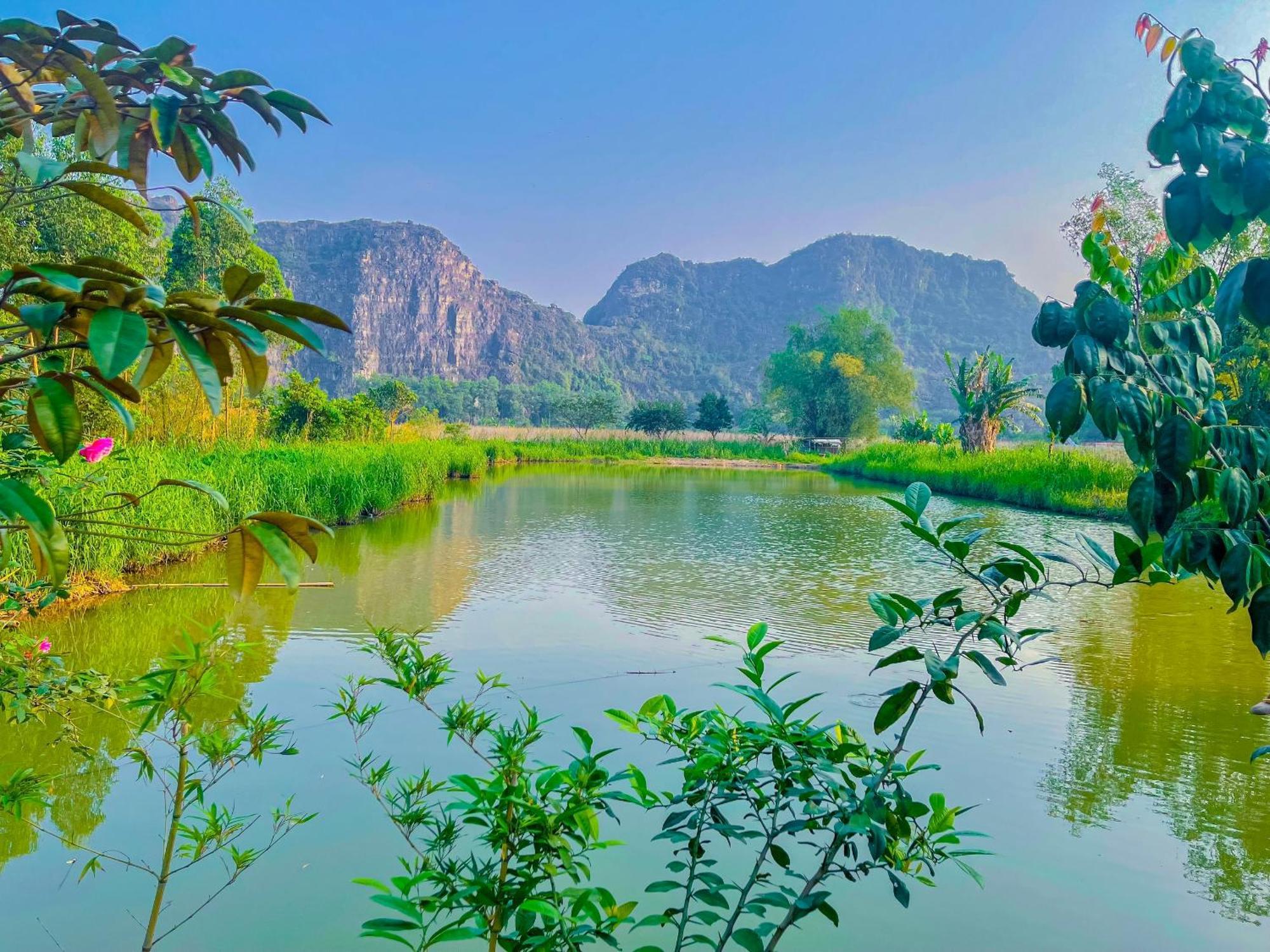 Trang An Quynh Trang Happy Homestay & Garden ニンビン エクステリア 写真