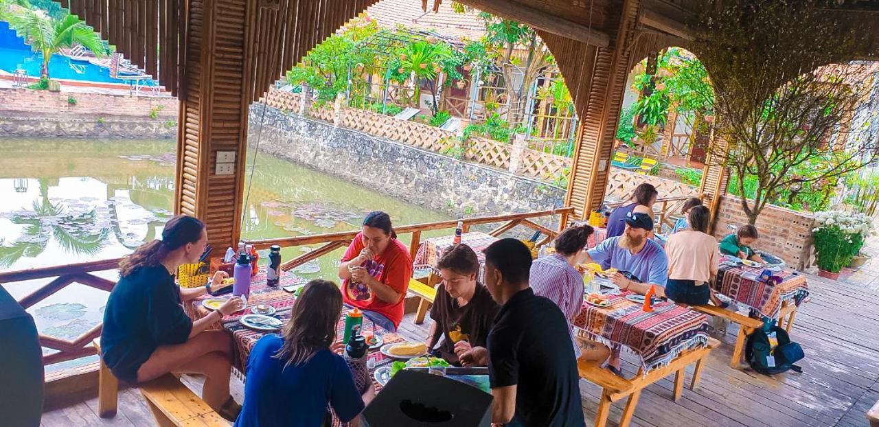 Trang An Quynh Trang Happy Homestay & Garden ニンビン エクステリア 写真