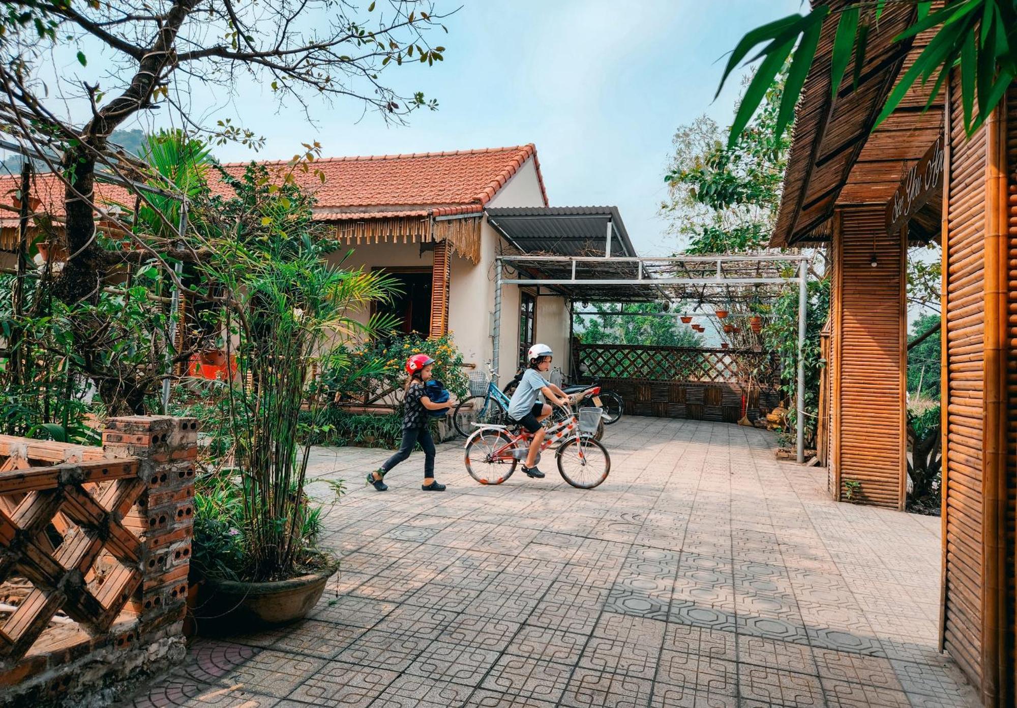 Trang An Quynh Trang Happy Homestay & Garden ニンビン エクステリア 写真
