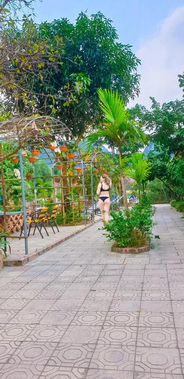 Trang An Quynh Trang Happy Homestay & Garden ニンビン エクステリア 写真