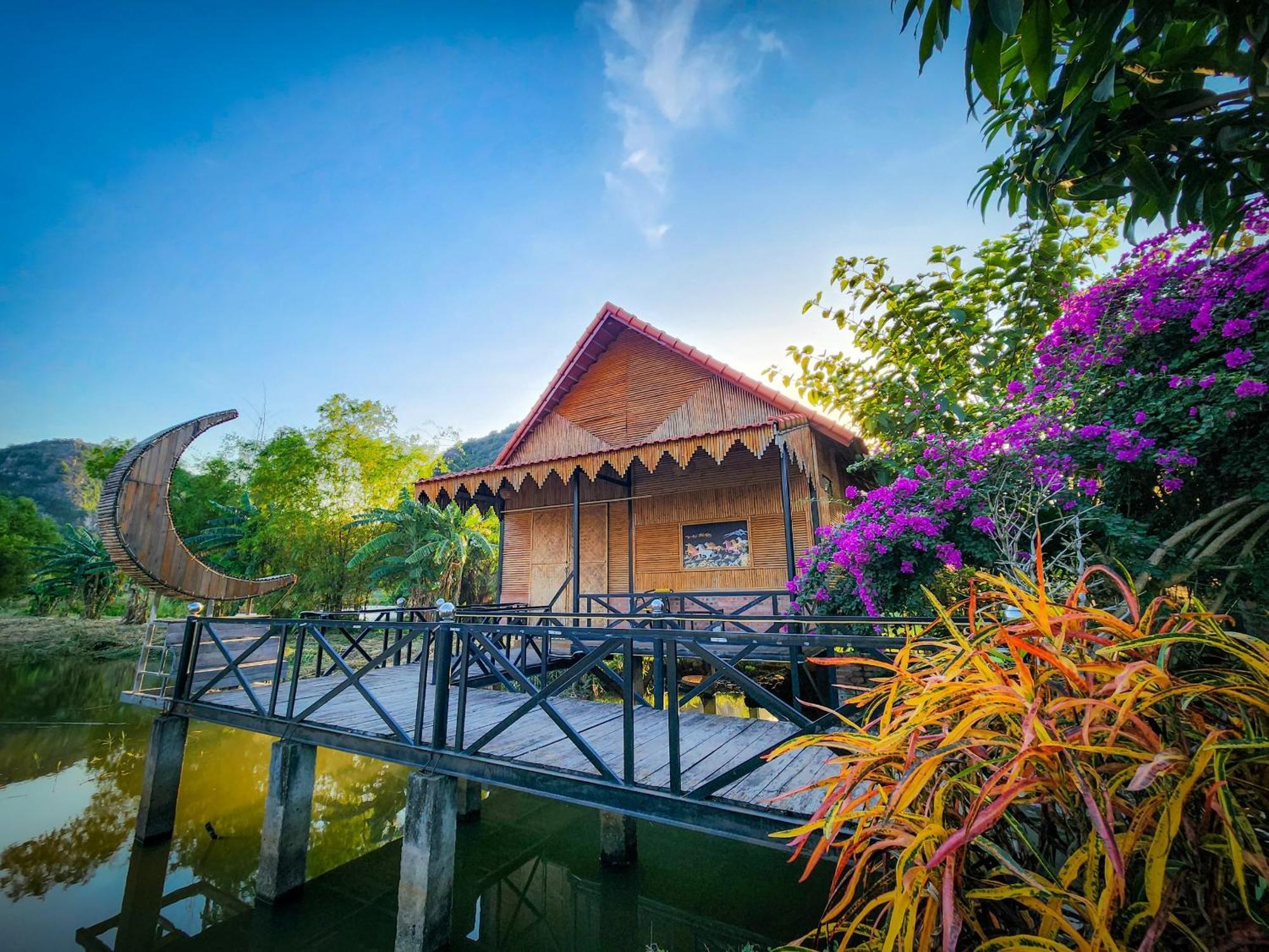 Trang An Quynh Trang Happy Homestay & Garden ニンビン エクステリア 写真