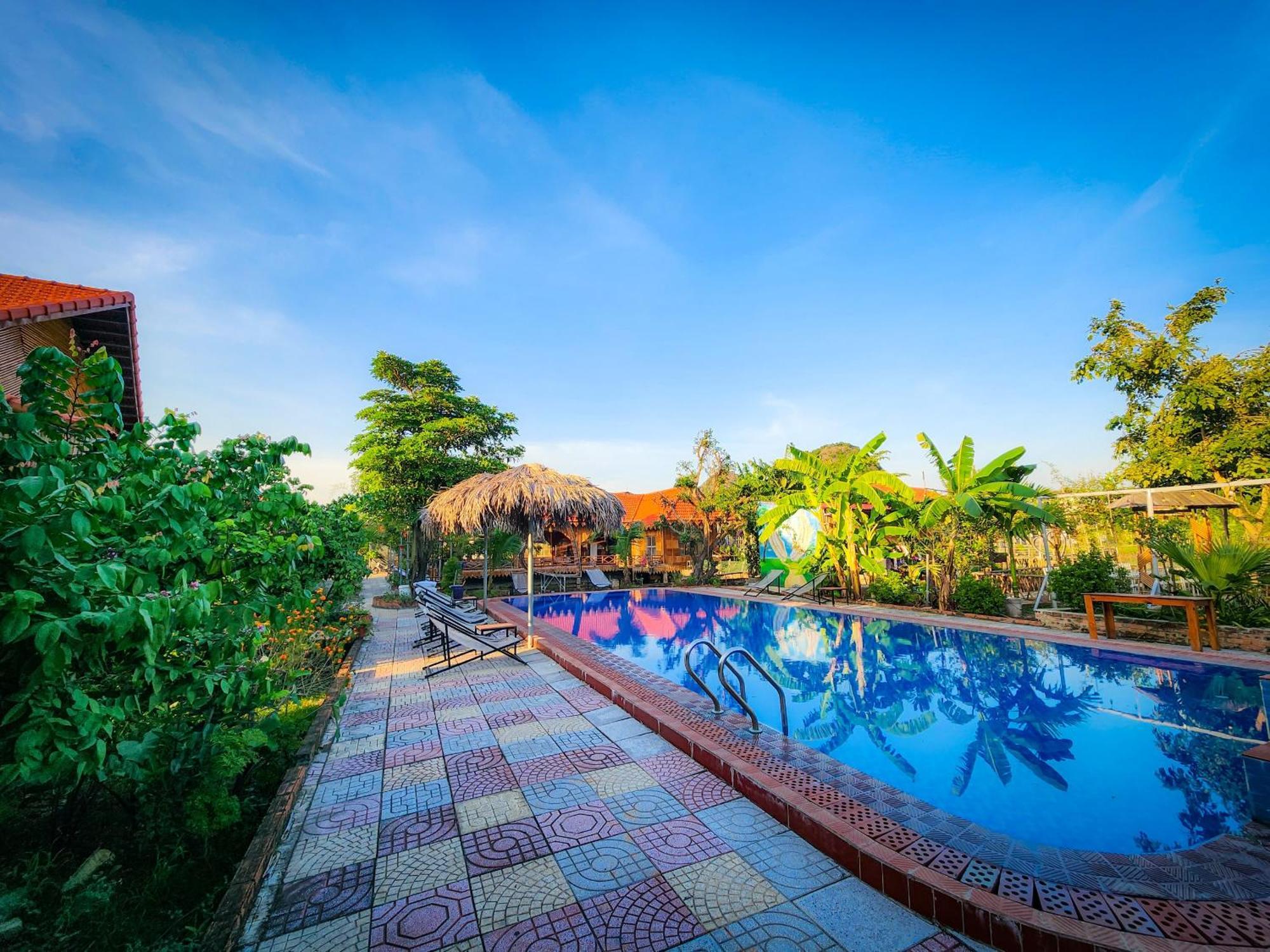 Trang An Quynh Trang Happy Homestay & Garden ニンビン エクステリア 写真