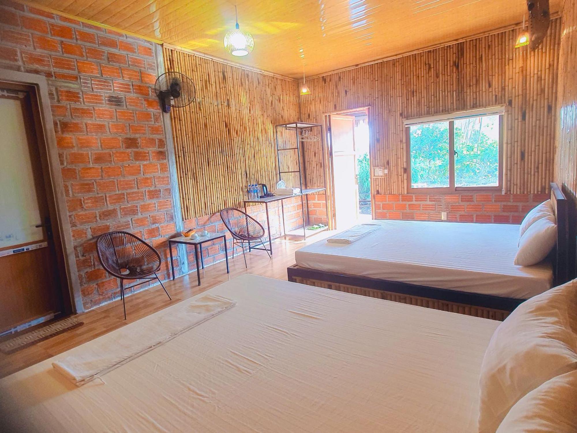 Trang An Quynh Trang Happy Homestay & Garden ニンビン エクステリア 写真